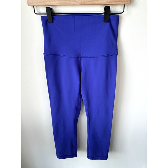 Lululemon Wunder Under Crop (Hi-Rise) 21" Luxtreme Size 4 Purple - Picture 4 of 8